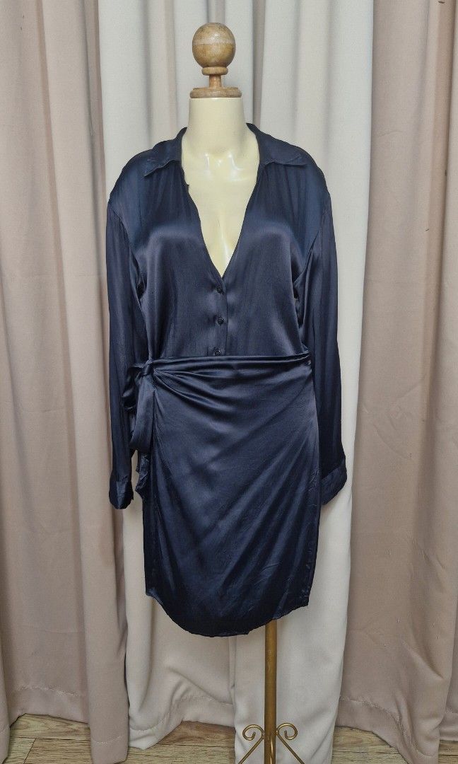 L: Zara Dress (Category: Dresses) located in Calabanga. Submitted by deniseallyson (Listing ID 1468847727, Image 1). Description: .