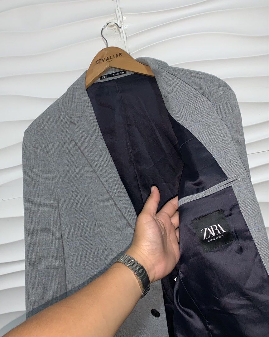 (L) ZARA Men's Comfort Blazer Jacket (Category: Coats, Jackets and Outerwear) located in Bulacan. Submitted by cavalieeeer (Listing ID 1468779934, Image 3). Description: 𝗣𝗟𝗘𝗔𝗦𝗘 𝗥𝗘𝗔𝗗 𝗧𝗛𝗘 𝗗𝗘𝗧𝗔𝗜𝗟𝗦 𝗜𝗡 𝗧𝗛𝗘 𝟮𝗡𝗗 𝗣𝗜𝗖𝗧𝗨𝗥𝗘! We base sizing on actual measurements, not tag size — please check the dimensions before buying! 📌 Prices are fixed. Unreasonable offers will not be entertained. 🌐 Facebook Page: Cavalier 📍 Location