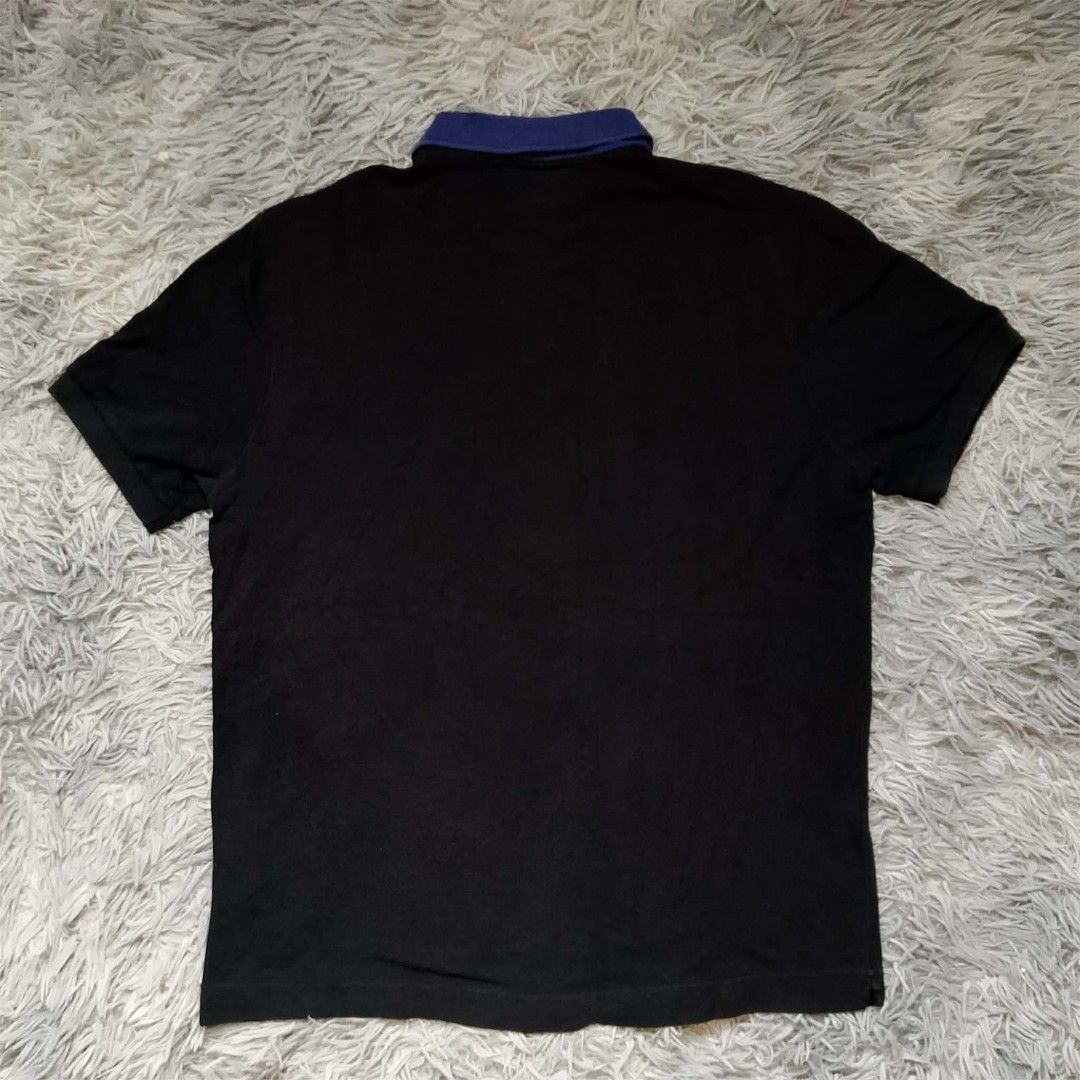 Lacoste Croco Flag Polo Shirt (Category: Tshirts & Polo Shirts ) located in Panabo. Submitted by sinneddasalla (Listing ID 1468757717, Image 2). Description: Lacoste Croco Flag Polo Shirt Off/Legit size 5 Dimes: 21 x 27 9/10 condition issue: Faded colar no pinholes.