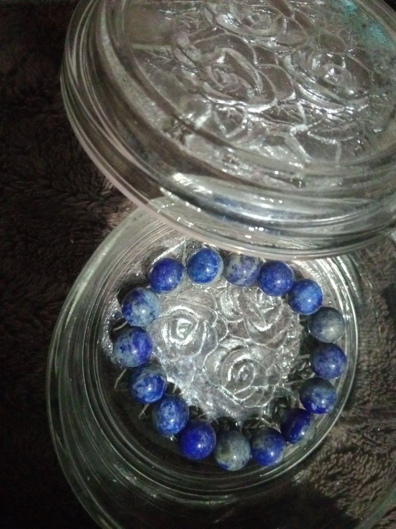 Lapis Lazuli stone bracelet (Category: Precious Stones) located in Batangas. Submitted by girlmeetspurple (Listing ID 1468800993, Image 3). Description: .