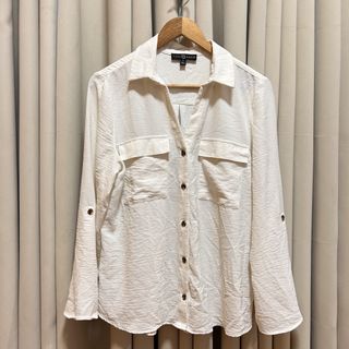 (Category: ) located in . Submitted by from99abovecloset (Listing ID 1468825008, Image 1). Description: .