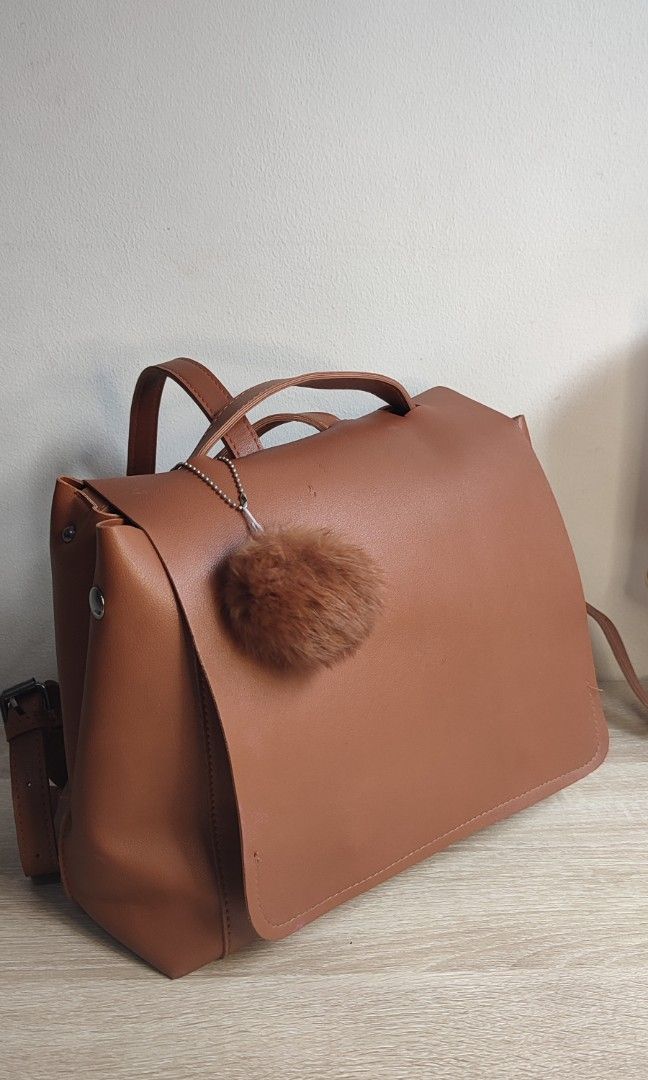 Leather Backpack School Bag/ Office Bag (Category: Backpacks) located in Pasig City. Submitted by xcess_baggage (Listing ID 1468749407, Image 1). Description: .