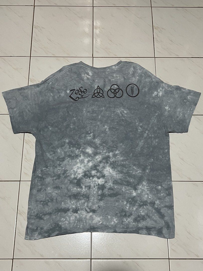 Led Zeppelin Tie Dye Shirt (Category: Tshirts & Polo Shirts ) located in Cabuyao City. Submitted by kenzythrift_ (Listing ID 1468724012, Image 2). Description: Led Zeppelin Tie Dye T Shirt size XL on tag actual dimes: W: 23.5 L: 29.5 Issue: last pic (minimal crackprints) 650 FREESHIP.