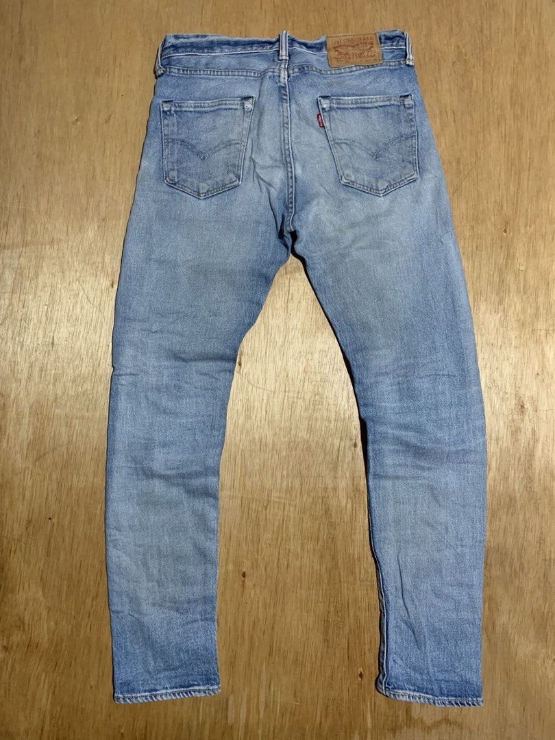 Levis 501 CT (Category: Jeans) located in Cebu City. Submitted by handpickedxthrift (Listing ID 1468716398, Image 2). Description: Levis 501 Ct😍 📌Made in Mexico 📌Buttonfly Excellent Dimensions: 29-30waist 39Lenght / 6Hem DM interested📩.