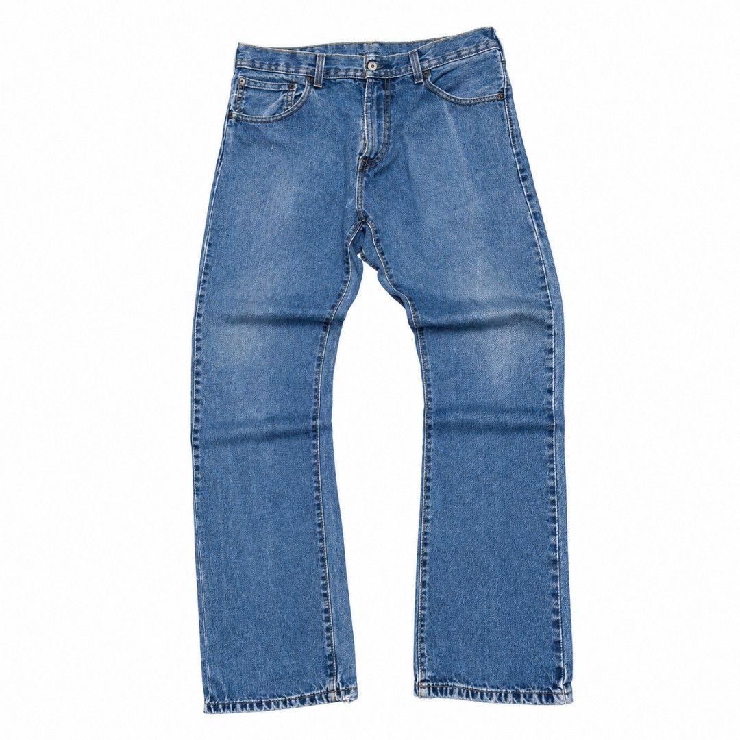 Levis 517 Bootcut Jeans Vintage (Category: Jeans) located in Manila. Submitted by swaggygraments (Listing ID 1468811535, Image 1). Description: DIMES L40 W32 THIGH 12 RISE 12 H9.