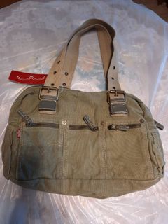（分類：）位於 。 由 tsuikayuet4 提交（商品編號 1468872390，圖片 1）。簡介： 。