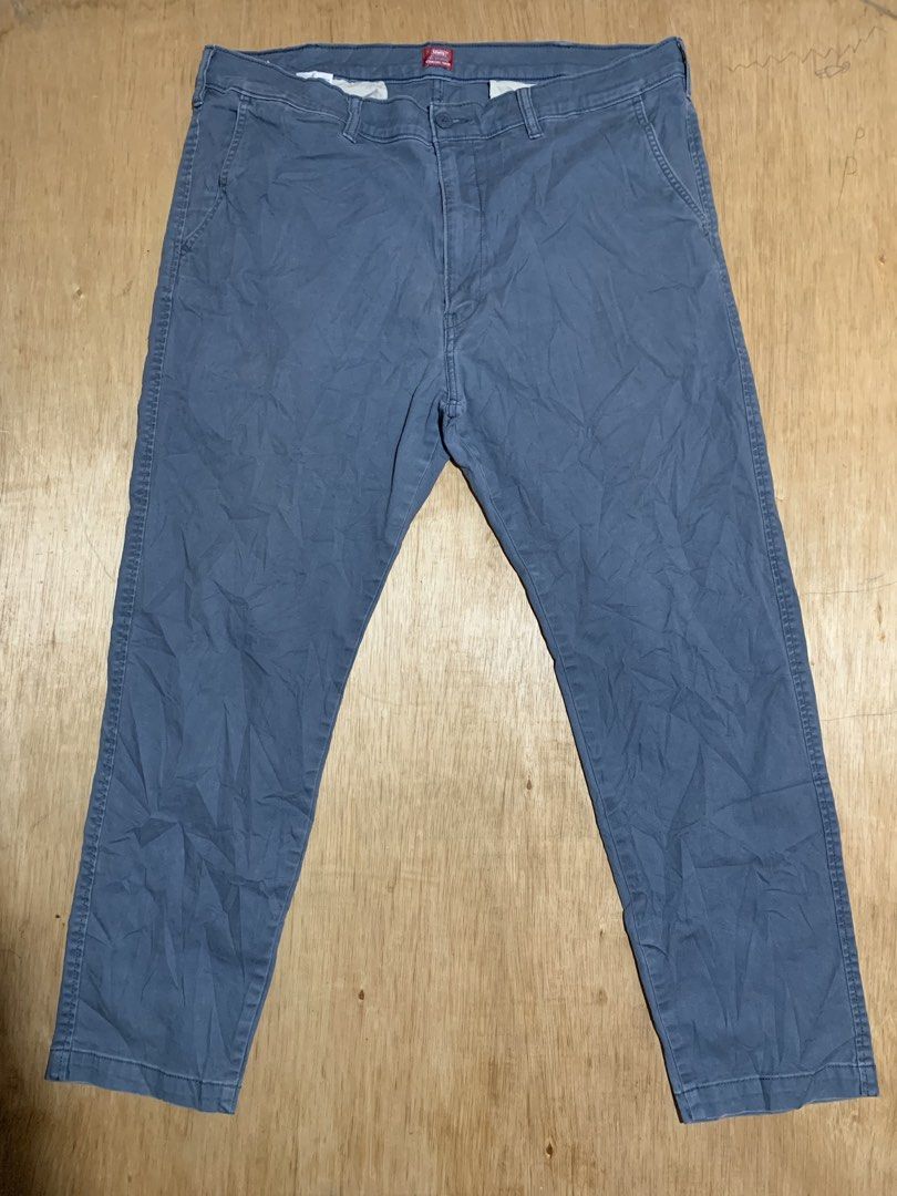 Levis Chino Pants (Category: Chinos) located in Cebu City. Submitted by handpickedxthrift (Listing ID 1468716284, Image 2). Description: Levis Chino Pants😍 Standard Tapered Excellent 38 waist x 39 Lenght DM interested📩.