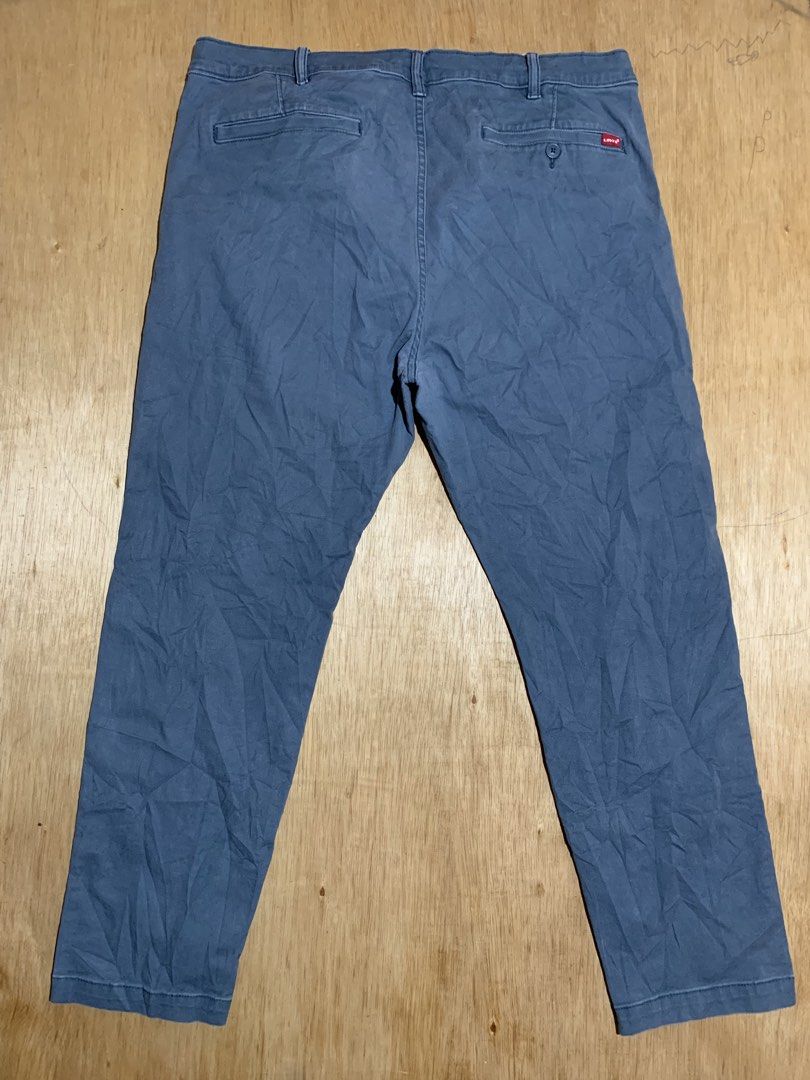 Levis Chino Pants (Category: Chinos) located in Cebu City. Submitted by handpickedxthrift (Listing ID 1468716284, Image 3). Description: Levis Chino Pants😍 Standard Tapered Excellent 38 waist x 39 Lenght DM interested📩.