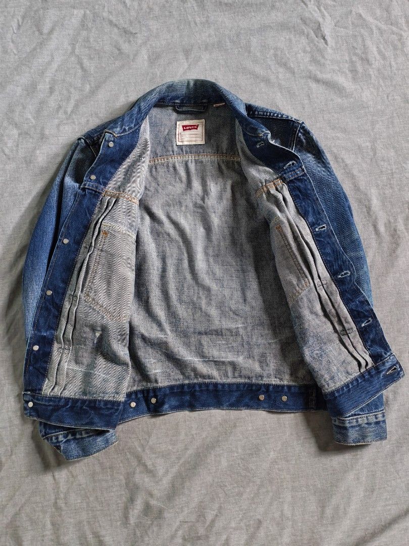 Levis distressed type II denim jacket (Category: Coats, Jackets and Outerwear) located in Baguio. Submitted by used_clothing2600 (Listing ID 1468805915, Image 3). Description: Levis distressed type II denim jacket size medium verygood condition width 19 length 26 shoulders 17.5 sleeve length 24.5 P 2,680.