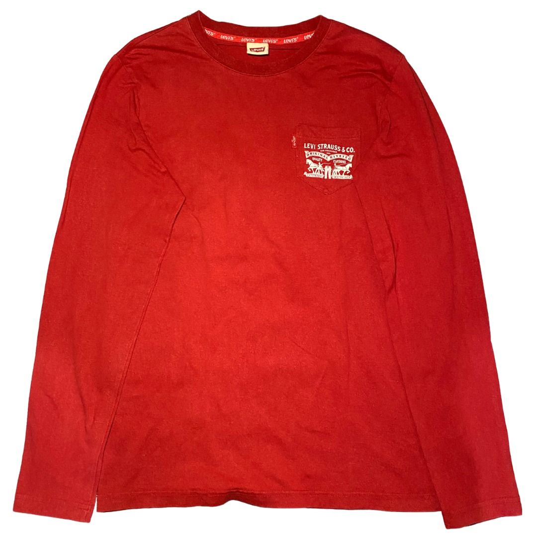 Levis Red Long Sleeve w/ all tags (Category: Tshirts & Polo Shirts ) located in Palo. Submitted by probablyponce (Listing ID 1468749184, Image 1). Description: Selling Levis Long Sleeve for ₱370 + SF‼️ w/ LOT tag (South Korean) Width: 17 inches Length: 25 inches J&T Shipping 📦 Negotiable.