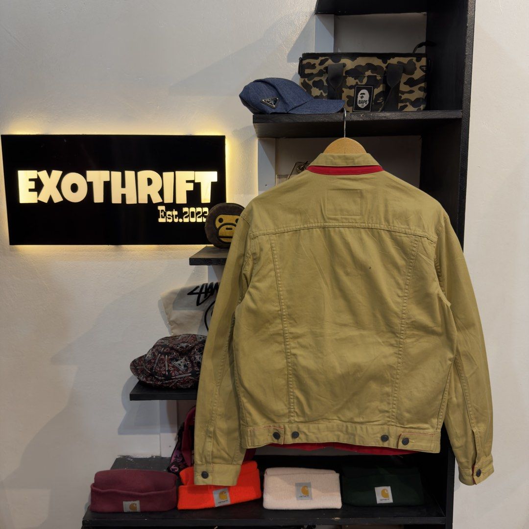 Levi’s x SF Brown Denim Jacket (Category: Coats, Jackets and Outerwear) located in Manila. Submitted by jerichomal82553 (Listing ID 1468911234, Image 2). Description: Levi’s x SF Brown Denim Jacket 22 by 25 Good Condition Complete Tags .