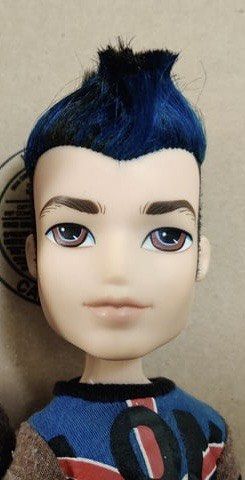 LF: Bratz Boyz Punk Eitan (OG not Repro) (Category: Kids Toys) located in Zamboanga. Submitted by odd.prettyprincess (Listing ID 1468820569, Image 1). Description: LF - Nude only, can be cut hair or bald Pm me if you have one for sale .