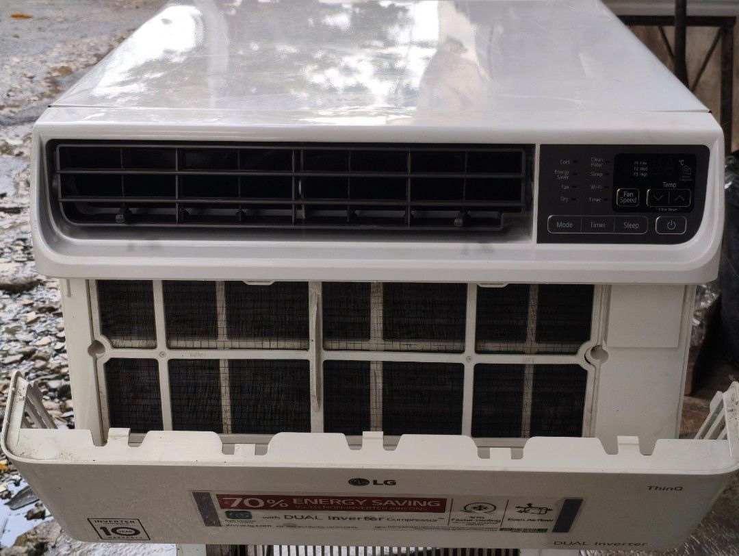 LG 1HP Dual Inverter Window Type - (Category: Air Conditioning and Heating) located in Manila. Submitted by aircon_secondhand (Listing ID 1468893749, Image 2). Description: FOR SALE: LG 1HP Dual Inverter Window Type Aircon ❄️ Model: LA100EC / LA100 - 70% Energy Saving ❄️ 1HP - Pang kwarto 12-18 sqm, sobrang lamig ❄️ DUAL Inverter Compressor - Super tipid sa kuryente vs non-inverter ❄️ Tahimik, mabilis lumamig, Specs: - Window Type - 1.0 HP - Dual