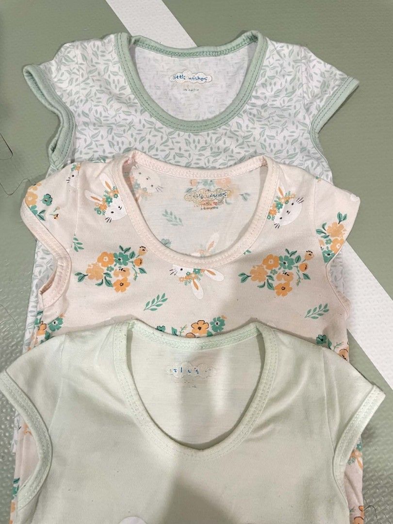 Little Wishes Bunny Tops (Category: Babies & Kids Fashion) located in Davao. Submitted by azixi (Listing ID 1468890206, Image 1). Description: 3-6 months.