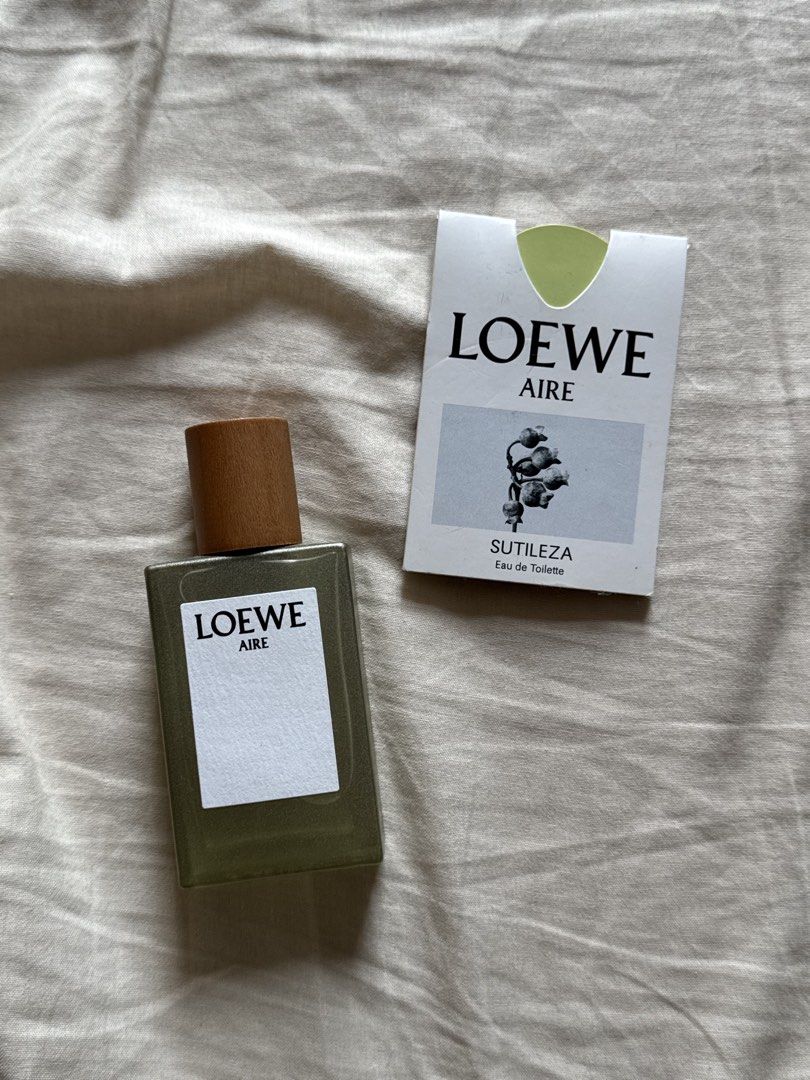 Loewe Aire Perfume (Category: Fragrance & Deodorants) located in Quezon City. Submitted by rinezha (Listing ID 1468751367, Image 1). Description: Loewe Aire EDT 30ml. If you are into floral and fresh scents, you’d love this Impulse buy and still almost full, I just sprayed it once and did not like the scent on me. bought in Spain, but threw the box. can provide the paper bag tho!! .
