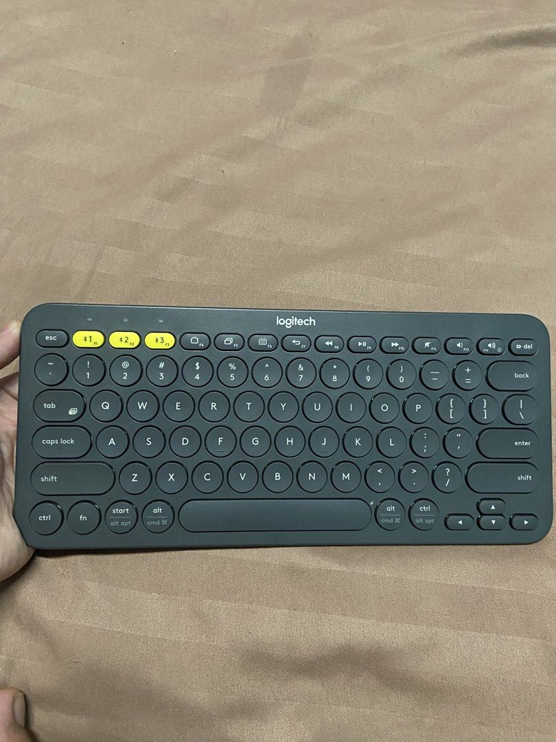 Logitech K380 Bluetooth Keyboard Dark Grey (Category: Computer Keyboard) located in Caloocan City. Submitted by -kristine- (Listing ID 1468877088, Image 1). Description: - Model: Logitech K380 Multi-Device Bluetooth Keyboard - Color: Dark Grey - Condition: Clean and 100% working, lightly used - Features: Compact layout with iconic round keys - Easy-Switch: 3 yellow shortcut keys to seamlessly swap between phones, tablets, and laptops - Reason for