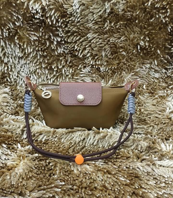 Longchamp Le Pliage Mini Pouch Bag with Strap Ke (Category: Shoulder Bags) located in Manila. Submitted by lecha201992 (Listing ID 1468882345, Image 3). Description: .
