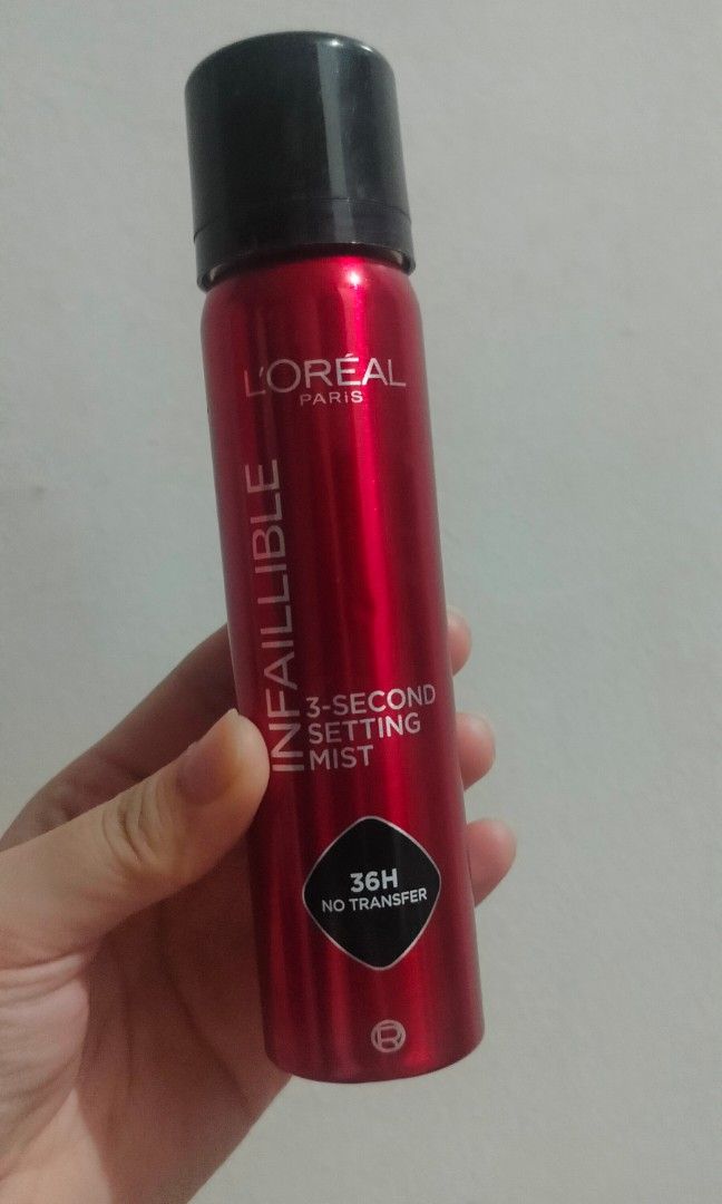 L'Oreal Infaillible Setting Mist (Category: Makeup) located in Cainta. Submitted by sunnypoppy_ (Listing ID 1468882860, Image 1). Description: - bought it on sale sa clock app - used thrice lang - RFS: not for me ang fixing spray coz I have acne-prone and sensitive skin - PRICE IS NEGOTIABLE.