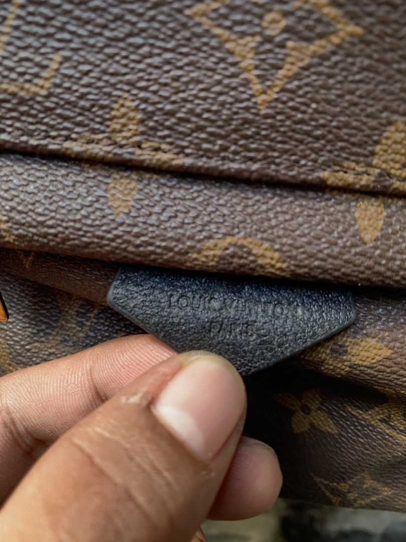 Louis Vuitton (Category: Luxury Bags & Wallets) located in Davao. Submitted by terrencefinds2.0 (Listing ID 1468713473, Image 2). Description: Back pack palm string.