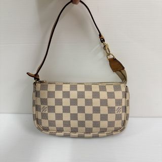 (Category: ) located in . Submitted by vintagebrandedstore (Listing ID 1468722635, Image 1). Description: .