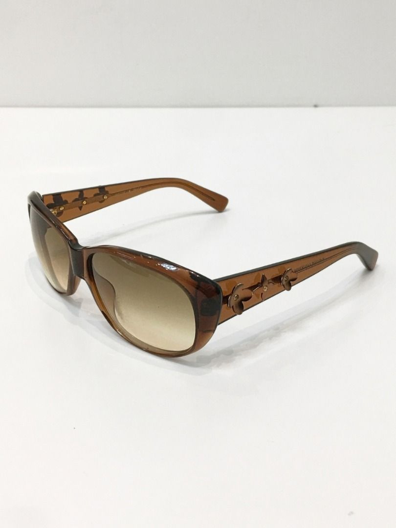 LOUIS VUITTON Acetate Frame Sunglasses - Preloved Au (Category: Luxury Accessories) located in Santa Rosa. Submitted by brandieshoppe (Listing ID 1468788649, Image 1). Description: ✅ Authentic/Original Preloved ✅ From Japan Auction ✅ Money-back Guaranteed If Proven Fake ✅ Message Us For More Details ✅ Open for Layaway Disclaimer: All items sold are preloved unless otherwise stated as brand new. As pre-owned items, signs of previous use, wear, or 