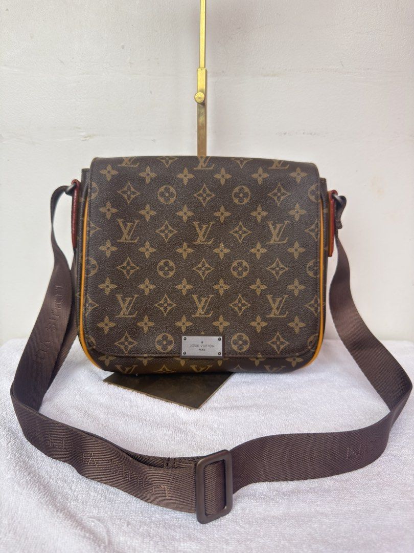 Louis Vuitton Monogram Messenger Bag (Category: Luxury Bags & Wallets) located in Consolacion. Submitted by naome1. (Listing ID 1468880928, Image 1). Description: - Authentic quality Louis Vuitton Monogram canvas crossbody bag - Dark brown adjustable strap for comfortable wear - Iconic Louis Vuitton Paris metal plaque on the front flap - Clean leather side tabs with brand logo and location stamps - Spacious and sturdy interior, perfect as an ever