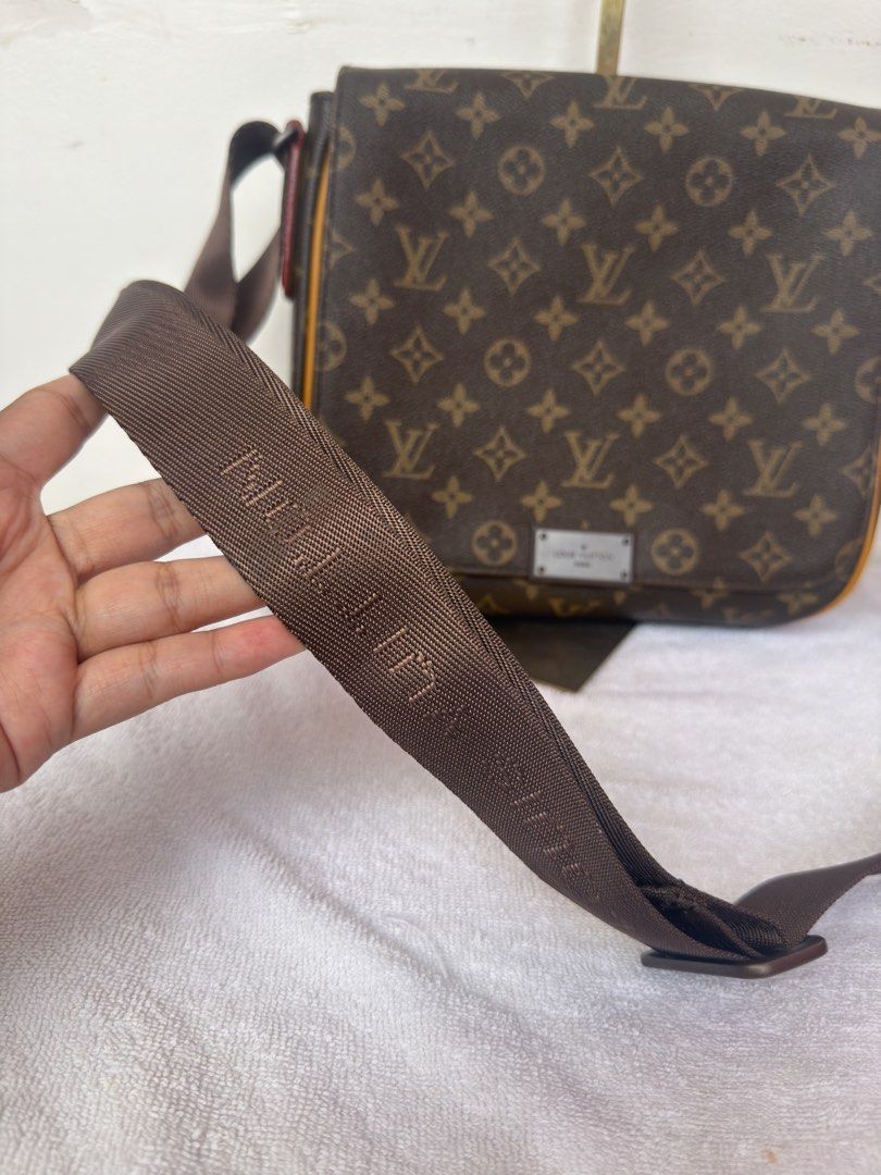 Louis Vuitton Monogram Messenger Bag (Category: Luxury Bags & Wallets) located in Consolacion. Submitted by naome1. (Listing ID 1468880928, Image 3). Description: - Authentic quality Louis Vuitton Monogram canvas crossbody bag - Dark brown adjustable strap for comfortable wear - Iconic Louis Vuitton Paris metal plaque on the front flap - Clean leather side tabs with brand logo and location stamps - Spacious and sturdy interior, perfect as an ever