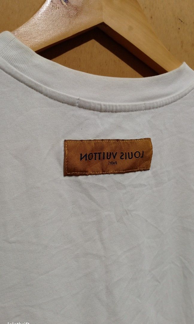 Louis Vuitton Pastel monogram crayon print tee (Category: Tshirts & Polo Shirts ) located in Batangas. Submitted by lelethrift.com (Listing ID 1468787584, Image 3). Description: Louis Vuitton Pastel monogram crayon print Size: Medium to semi Large complete tags with washtag 10/10 color rate no yellow stains ready to wear na napalaundry na excellent condition even neckline.