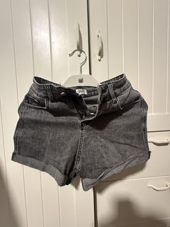 (Category: ) located in . Submitted by l.xinying (Listing ID 1468777184, Image 1). Description: .