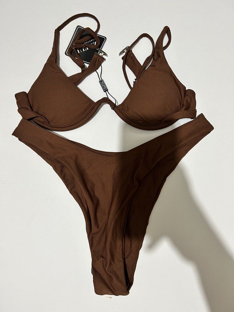 Lovito and Zaful Bikini Set Bundle (3 Pieces) for take all (Category: Bikinis & Swimsuits) located in Manila. Submitted by dailydellie (Listing ID 1468898616, Image 2). Description: Take all for 350 -Brand new natago lang haha -Size small on tag brown and white (white with issue parang dot stain pls check last slide) green is medium on tag but can fit small din. -Set of 3 trendy bikini sets - Green Ribbed Halter Set: Brand new with tags (Lovito) 