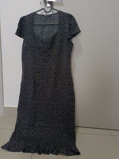 (Category: ) located in . Submitted by wardrobemoment (Listing ID 1468757834, Image 1). Description: .