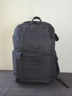 （分類：）位於 。 由 victorlolo11942 提交（商品編號 1468735935，圖片 1）。簡介： 。