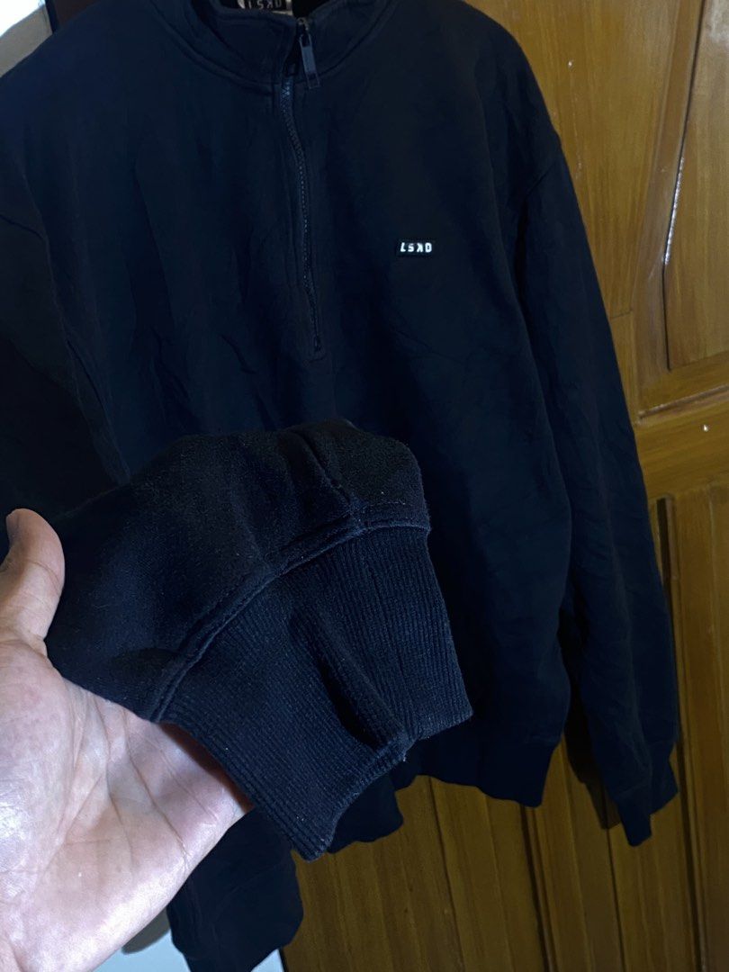 LSKD quarter zip (Category: Coats, Jackets and Outerwear) located in Davao. Submitted by sellsell2002 (Listing ID 1468838049, Image 2). Description: Almost new condition Color rate 9.5/10 No issue Tight ribbings Size large.