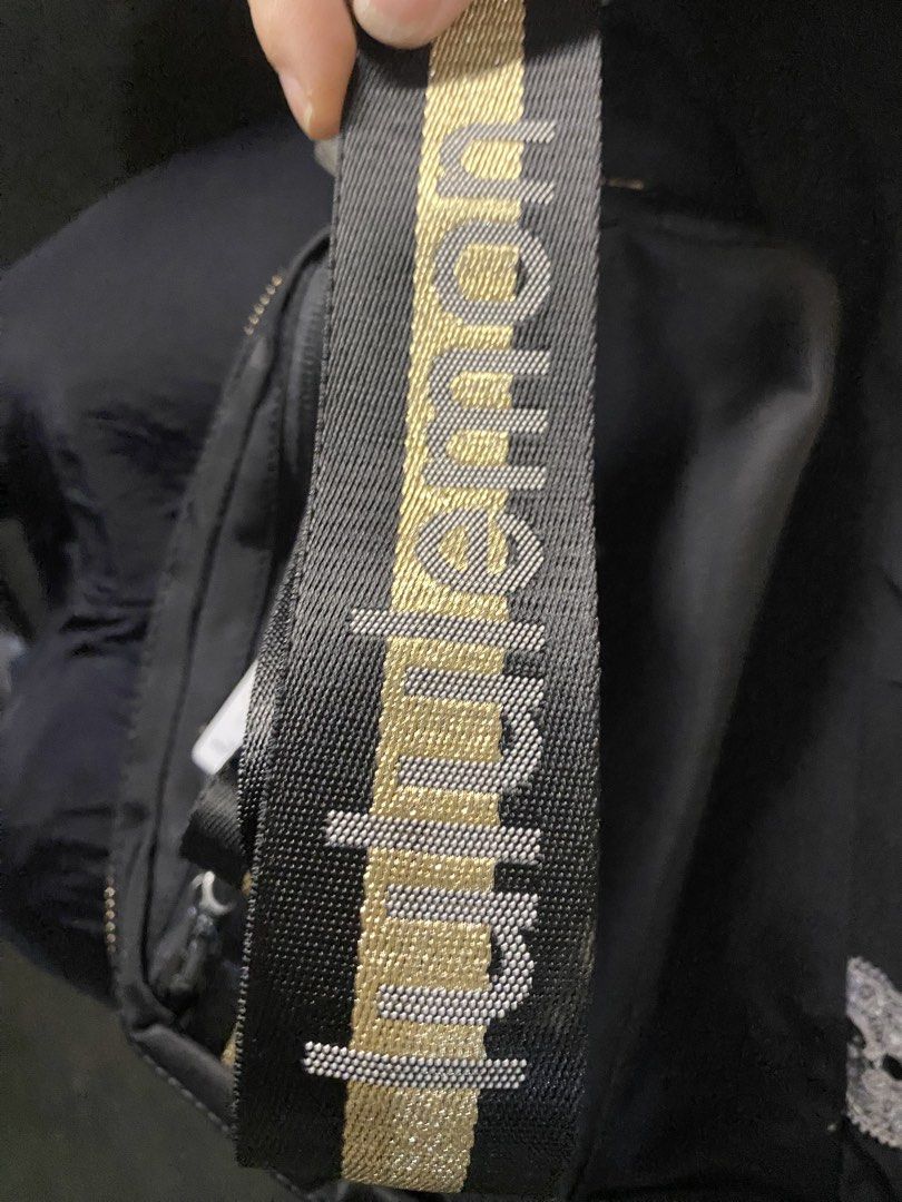 Lululemon Belt Bag Black Gold Metallic Strap (Category: Cross-body Bags) located in Cebu City. Submitted by lxndra_co (Listing ID 1468758127, Image 2). Description: original lululemon belt bag with black and gold metallic strap - never used - tag is still attached to the bag - logo still protected by the plastic RFS: decluttering; its taking up space ra. not my style location: cebu city MOP: GoTyme or Gcash ❗️might be able to do meet ups if sched