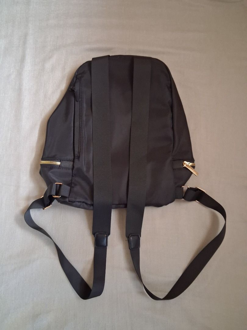 Lululemon City Adventurer mini backpack (Category: Backpacks) located in Quezon City. Submitted by threeleggeddog (Listing ID 1468840307, Image 2). Description: brand new without tags black color.