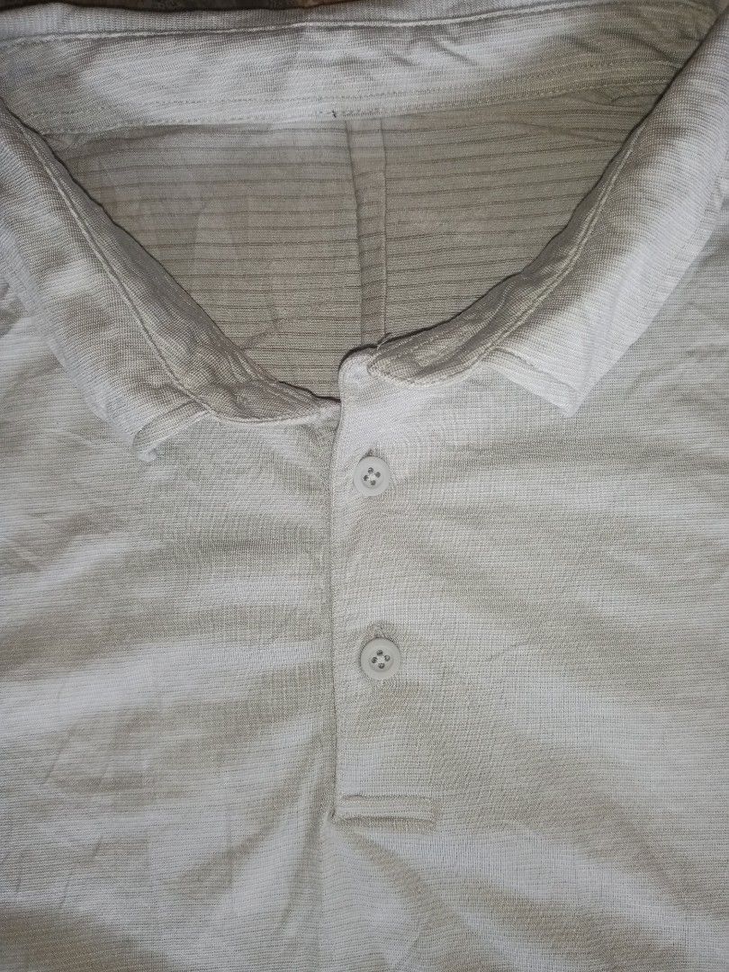 Lululemon Evolution heathered Vapor Polo Shirt (Category: Activewear) located in Dasmarinas. Submitted by francoprancisco (Listing ID 1468785268, Image 3). Description: Lululemon Evolution heathered Vapor Polo Shirt. 22x29 Large to semi XL men. moistwick/anti odor fabric 4 way stretch/breathable as new cond. 650 plus sfee Cavite loc..