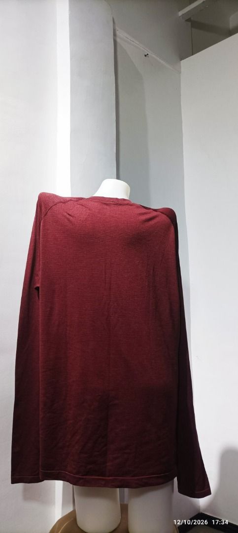 Lululemon Men (size XL) Long Sleeve (Category: Activewear) located in Calamba. Submitted by lulu.thrift.finds (Listing ID 1468716202, Image 3). Description: Lululemon Men Size XL Long Sleeve No discount for single items. Can give a little discount for multiple-item purchases. Kindly check my store, selling all lulu :) First to pay basis Payment via GCash only Shipped thru Jnt within 2-3 days Free shipping for min 1.5k purchase Items will only be 