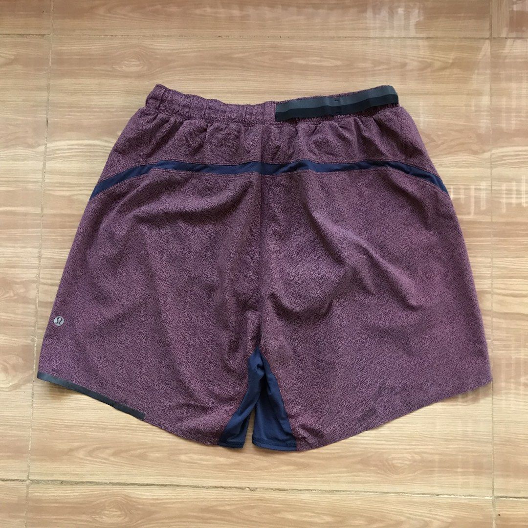 Lululemon Mens Running Short (Category: Activewear) located in Cebu City. Submitted by whytruekoy (Listing ID 1468723783, Image 2). Description: Lululemon Mens Running Short Authentic Size Medium W / 30-34 Safe to stretch L / 16 Hem 12.5 Excellent.