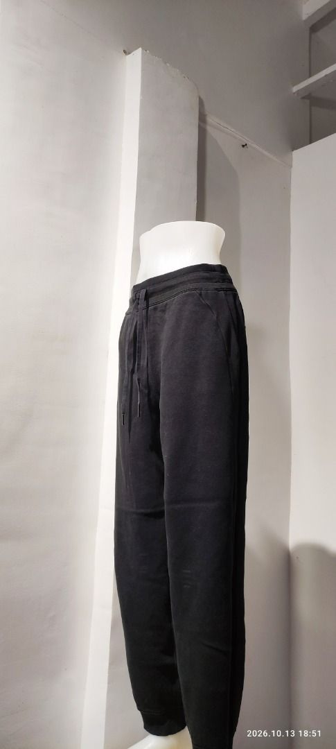 Lululemon (size 10) Joggers (Category: Activewear) located in Calamba. Submitted by lulu.thrift.finds (Listing ID 1468718959, Image 2). Description: Lululemon Size 10 Joggers No discount for single items. Can give a little discount for multiple-item purchases. Kindly check my store, selling all lulu :) First to pay basis Payment via GCash only Shipped thru Jnt within 2-3 days Free shipping for min 1.5k purchase Items will only be reserved for 1 d