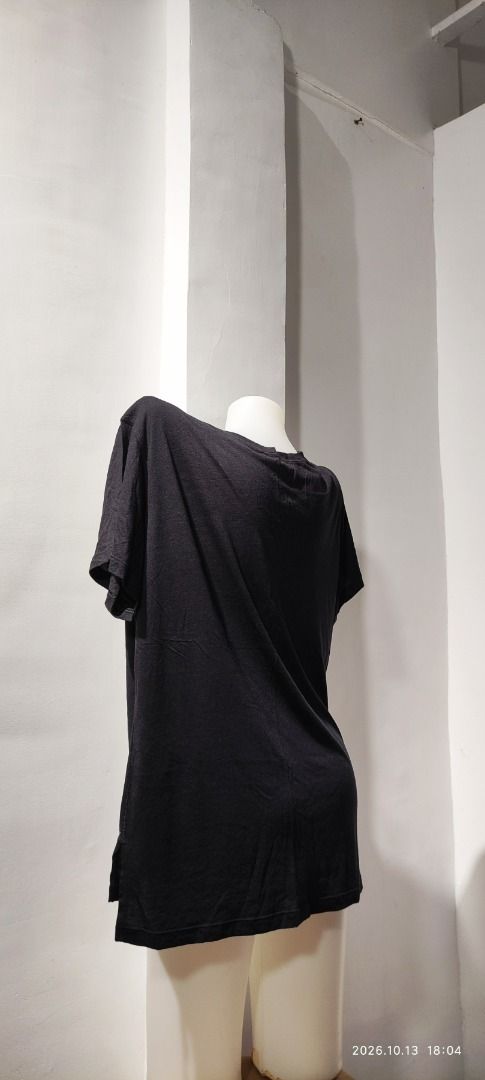Lululemon (size 10) Shirt (Category: Activewear) located in Calamba. Submitted by lulu.thrift.finds (Listing ID 1468714562, Image 3). Description: Lululemon Size 10 Shirt No discount for single items. Can give a little discount for multiple-item purchases. Kindly check my store, selling all lulu :) First to pay basis Payment via GCash only Shipped thru Jnt within 2-3 days Free shipping for min 1.5k purchase Items will only be reserved for 1 day, 