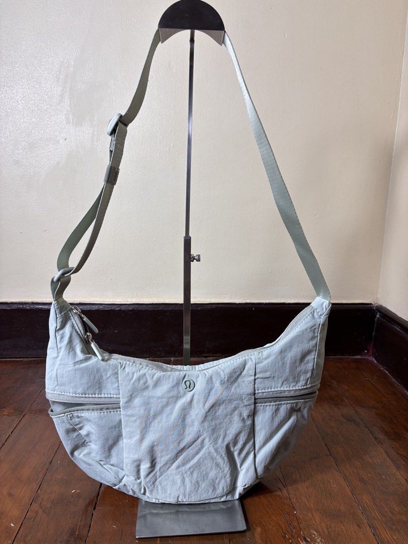 Lululemon Sling Bag (Category: Cross-body Bags) located in Manila. Submitted by earlylifecrisis (Listing ID 1468828836, Image 1). Description: Condition 9/10 Measure it by inch Width: 14.5 Length: 7.5 Depth: 3.5 Handle:15.5 •Refund / Returns not allowed allowed •Please do check the dimensions size on labels sometimes are not accurate on the sizing •Ask me before purchasing.