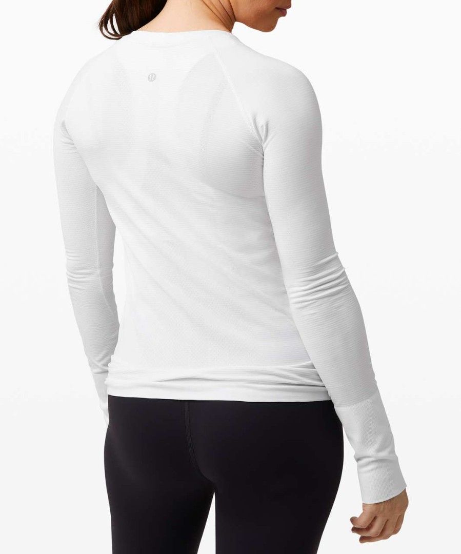 Lululemon Swifty Tech Long Sleeve 2.0 (Category: Activewear) located in Imus. Submitted by christianns2106 (Listing ID 1468784833, Image 1). Description: Authentic Very Excellent Condition 9.8/10 Color Rate 10/10 Size Xs To S Cut Tag Dimension: Width 15 (inch, Length 27 (inch) Negotiable.