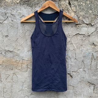 (Category: ) located in . Submitted by _thrift.clothes._ (Listing ID 1468727031, Image 1). Description: .