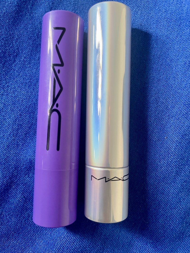 Mac Gloss Stick Lipbalm Makeup Bundle Take All (Category: Makeup) located in Rizal. Submitted by massivedecluttering (Listing ID 1468781077, Image 1). Description: bnew ung gloss EXP 12 2027 ung lipbalm swatched EXP 08 2027 pa nabusara ung box.