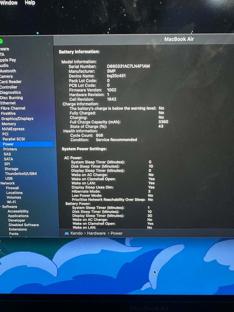 Macbook Air 2020 i5 (Category: Laptops & Notebooks) located in Cavite. Submitted by whimsyms (Listing ID 1468835446, Image 3). Description: ⭐️Model: MacBook Air 2020 (Space Gray, Model A2179) ⭐️Specs: Quad-core Intel Core i5, 8GB RAM, 512GB SSD storage ⭐️Keyboard: Japanese character markings Only used for school and reading Only braided type c cable included, no power brick Issues: 📍Battery (Service Recommended, but still useable for daily drive