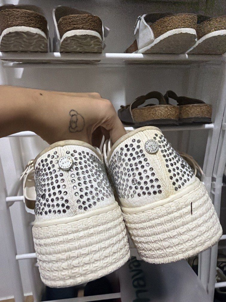 Madden (Category: Shoe inserts) located in Rizal. Submitted by rashamd (Listing ID 1468793314, Image 3). Description: 📌OG.