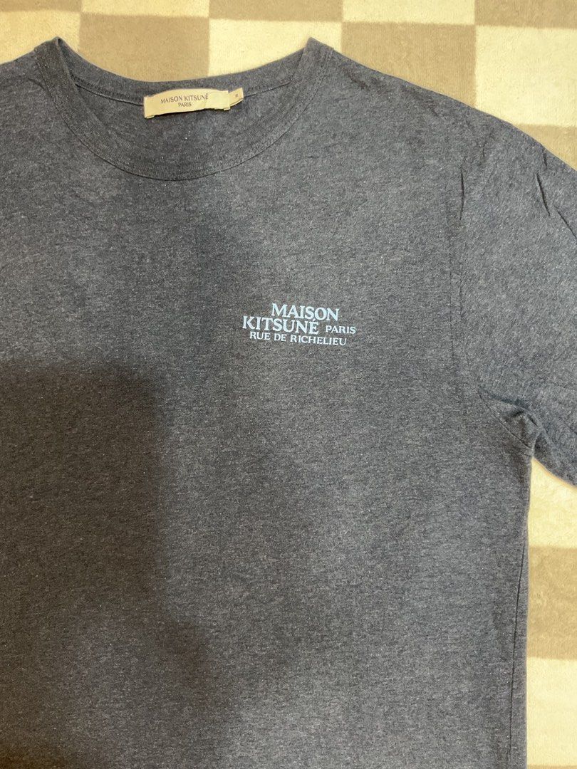 MAISON KITSUNE (Category: Luxury Apparel) located in Leyte. Submitted by thriftormoc (Listing ID 1468803736, Image 2). Description: MAISON KITSUNE W-21 L-28.