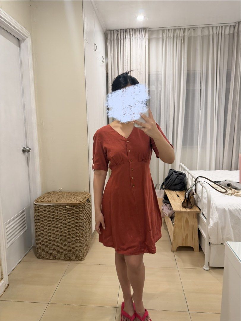 Mango linen dress (Category: Dresses) located in Las Pinas. Submitted by pascual.drea (Listing ID 1468846201, Image 1). Description: Mango linen dress Waist ties Used twice.