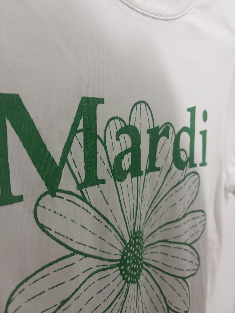 Mardi Marcredi Shirt (Category: Tshirts & Polo Shirts ) located in Taguig. Submitted by gnvicuna07 (Listing ID 1468844070, Image 2). Description: Size Medium for Womens.