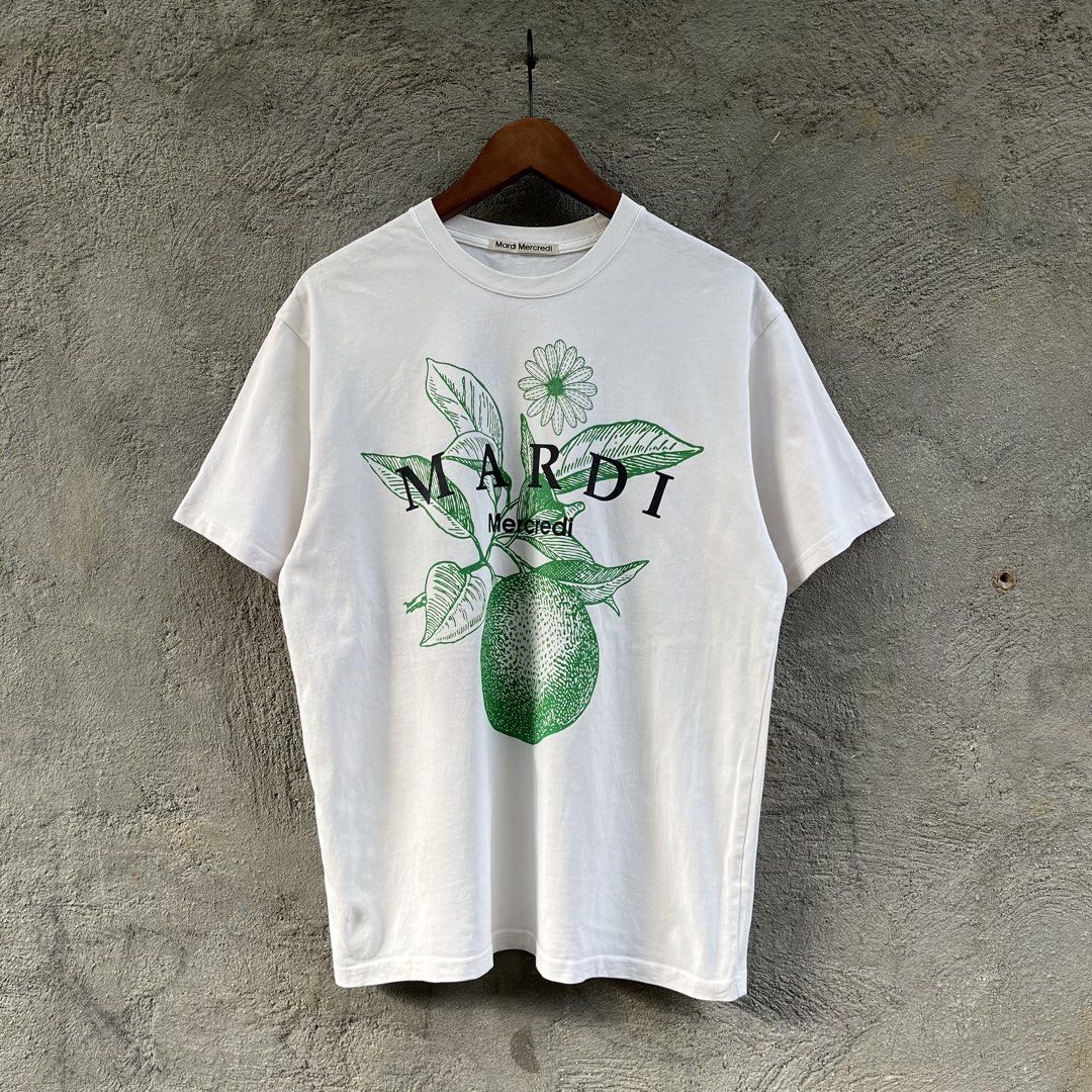MARDI MERCREDI “Orange Tee” (Category: Tshirts & Polo Shirts ) located in Manila. Submitted by flippinn (Listing ID 1468804946, Image 1). Description: Small 20.5W 28L Stains Lalamove or J&t Express + Shipping fee.